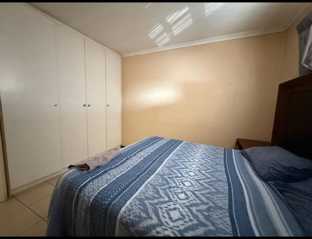 2 BEDROOM APARTMENT FOR SALE IN RUSTENBURG CENTRAL